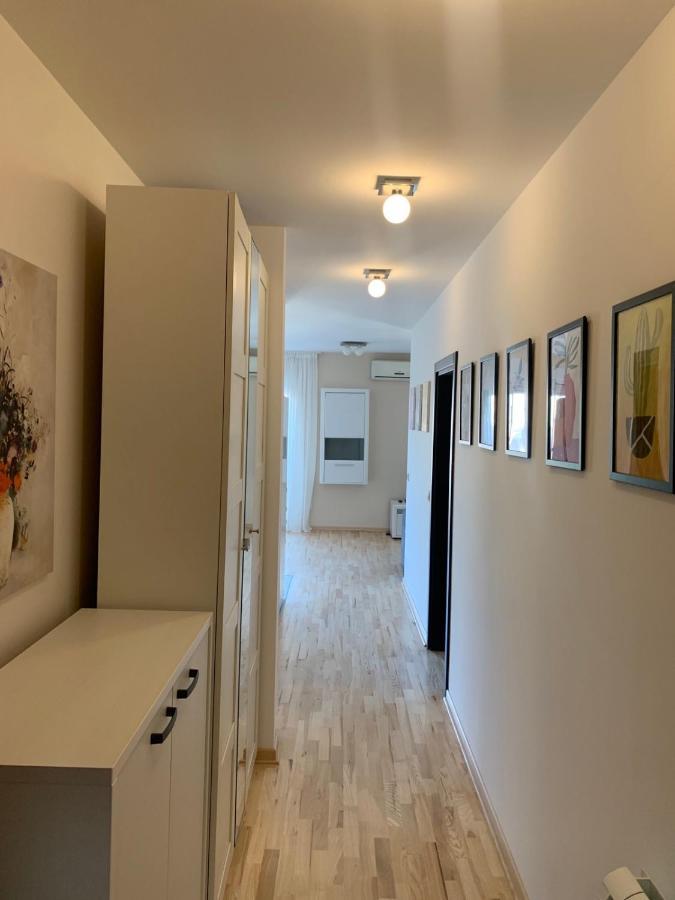 Vanja's Place Апартамент